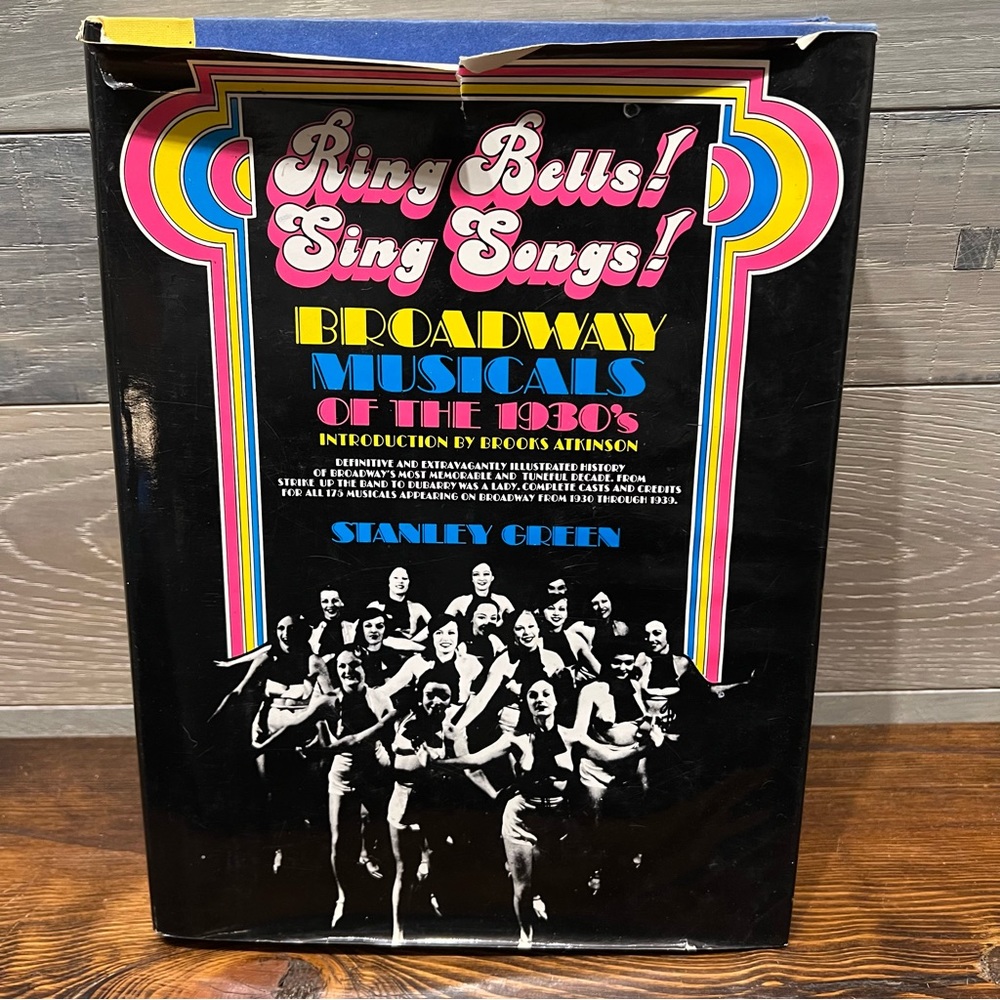 1971 Ring Bells Sing Songs Broadway Musicals of the 1930s Book Stanley Green‎